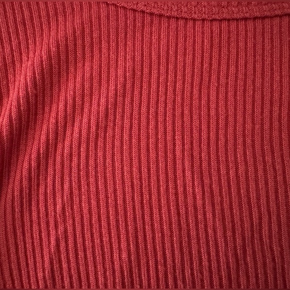 Alo Yoga Gather Long Sleeve Top – Raspberry Sorbet – Size Small – Color Sold Out - Picture 9 of 12